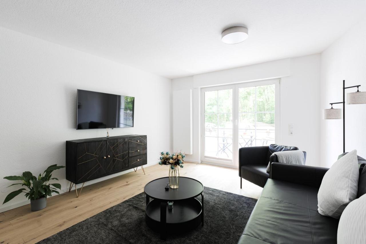 Grosse Gemutliche Wohnung Mit Waldblick Cologne Luaran gambar