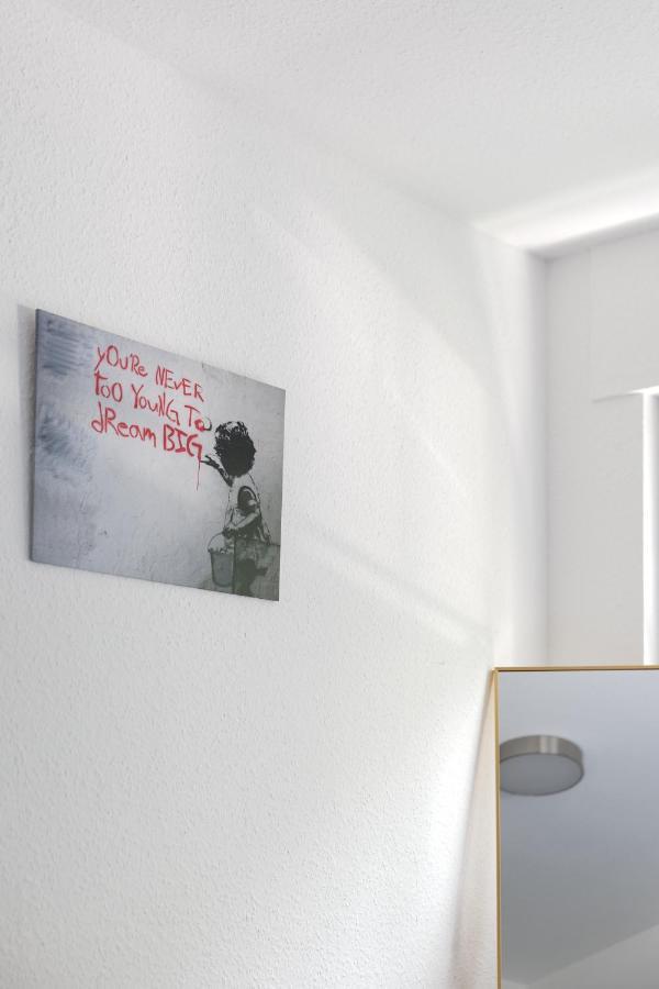 Grosse Gemutliche Wohnung Mit Waldblick Cologne Luaran gambar