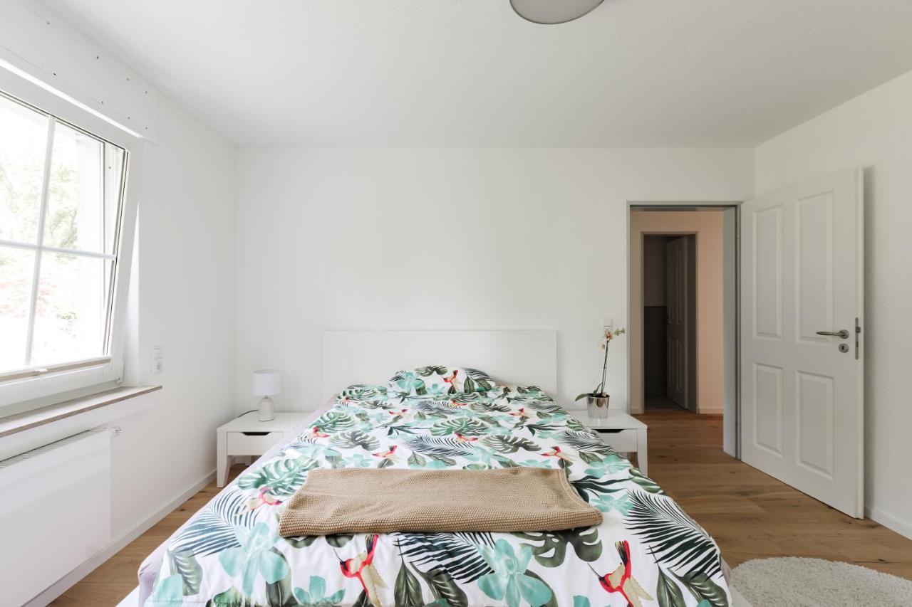 Grosse Gemutliche Wohnung Mit Waldblick Cologne Luaran gambar